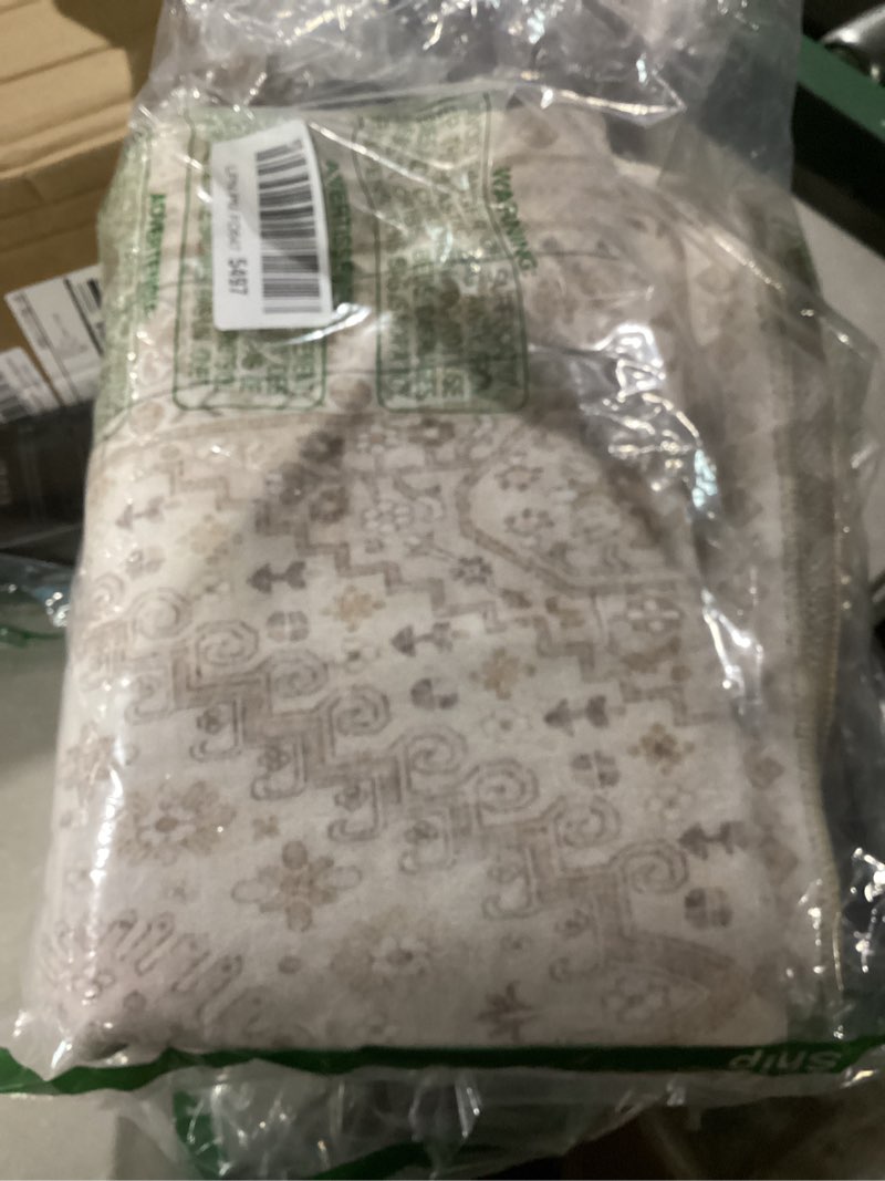 Condition photo showing Good Condition for zesthome 2x6 Runner Rug for Hallways, Machine Washable Rug, Non Slip Vintage Low Pile Runners, Stain Resistant Runners for Entryway, Kitchen, Bathroom, Laundry Room, Corridor Cream/Beige 2' x 6' (Runner)