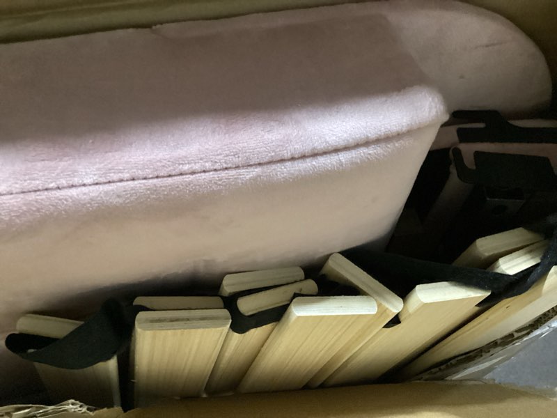 Condition photo showing Good Condition for possibly used/incomplete parts garvee twin bed pink