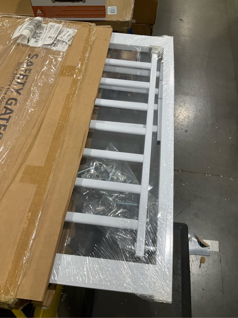 Condition photo showing Good Condition for 41 Inch Tall Baby Gate Auto Close Dog Gate Adjustable 29.92"-43.71" Wide Pressure Mounted Walk Through Swing Pet Gate for Doorways (White, 29.92"-43.71" Wide) White 29.92"-43.71" Wide