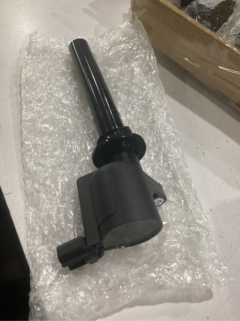 Condition photo showing New/Like New for set of 6 ignition coil pack compatible with 2002-2008 mercury sable mariner mazda 6 mpv 2001-2008 ford escape 500 freestyle taurus v6 3.0l 1l8z12029ab