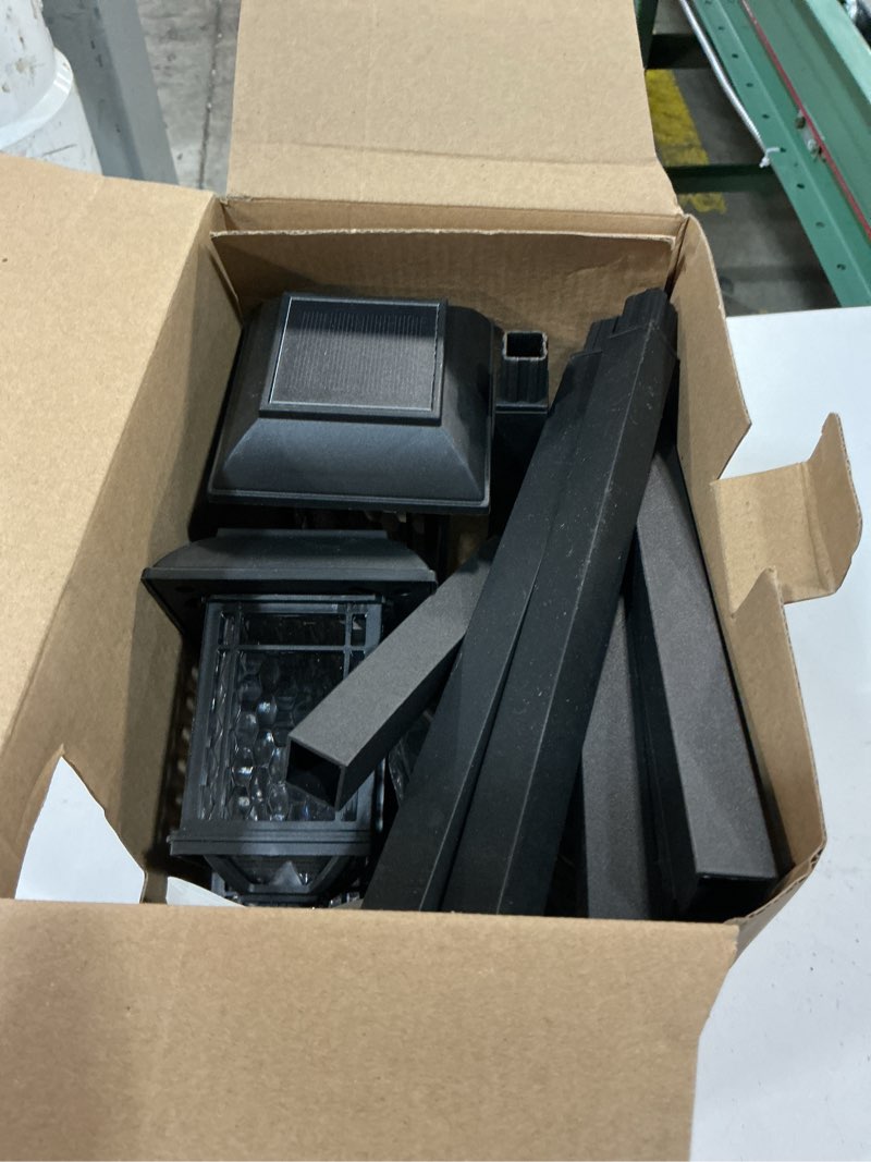 Condition photo showing Good Condition for harbor breeze 10 -pack 6 -lumens black solar led outdoor path light kit with dusk-to-dawn sensor