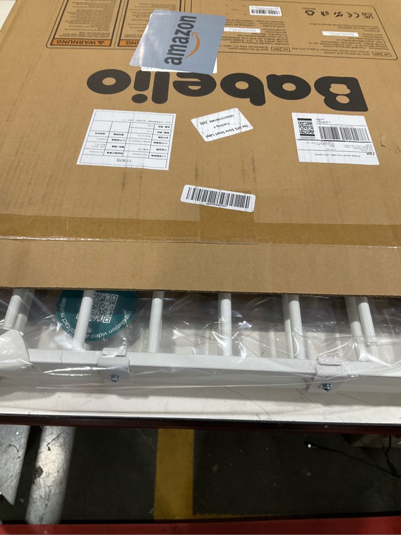 Condition photo showing Good Condition for babelio baby gate for stairs, kitchen & doorways, 26-43" w 28" h no bottom bar| easy installation| one-handed operation| auto-close| hardware mount (drill needed) safety dog/pet gate indoor (white) *white 28" h, 26-43" w-standard