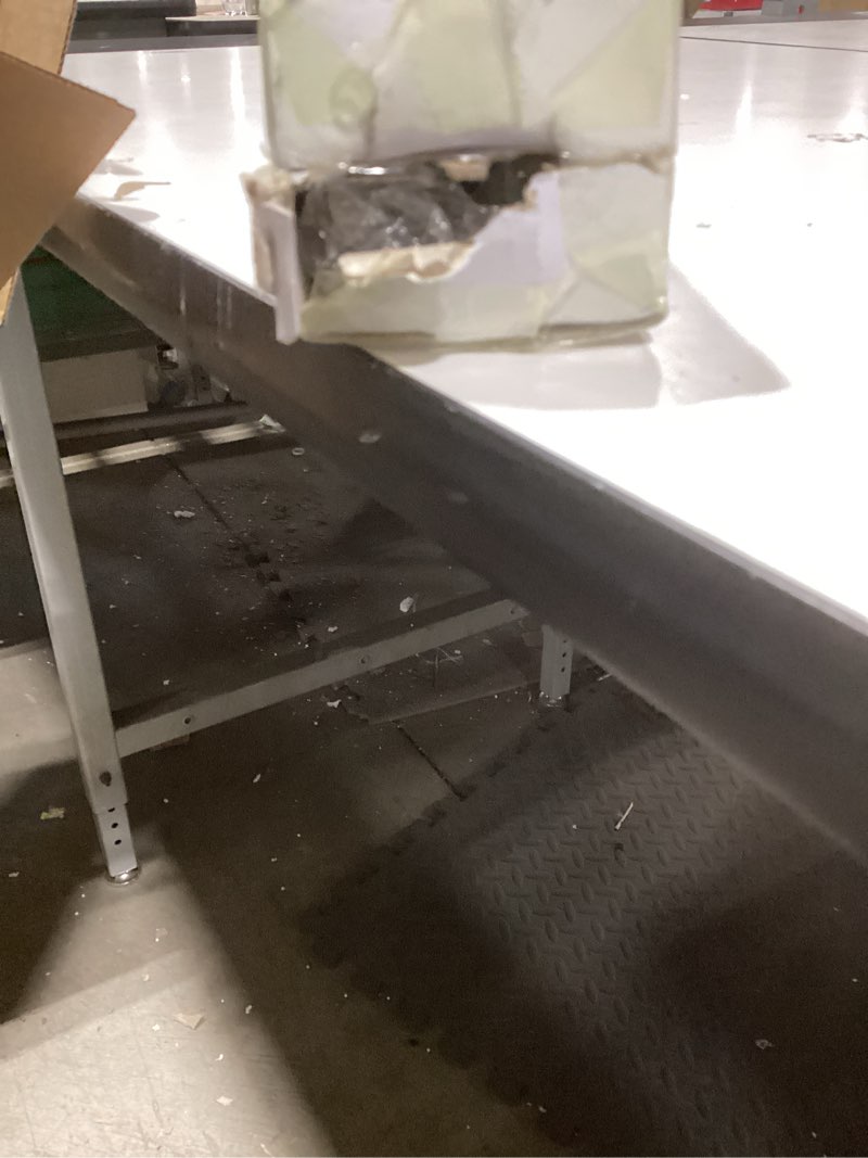 Condition photo showing Good Condition for Storystore Folding Shelf Brackets - 22 Inch Heavy Duty Metal Collapsible Shelf Bracket for Bench Table, Shelf Hinge Wall Mounted Space Saving DIY Bracket, Max Load: 150 lb (2 PCS, Black)