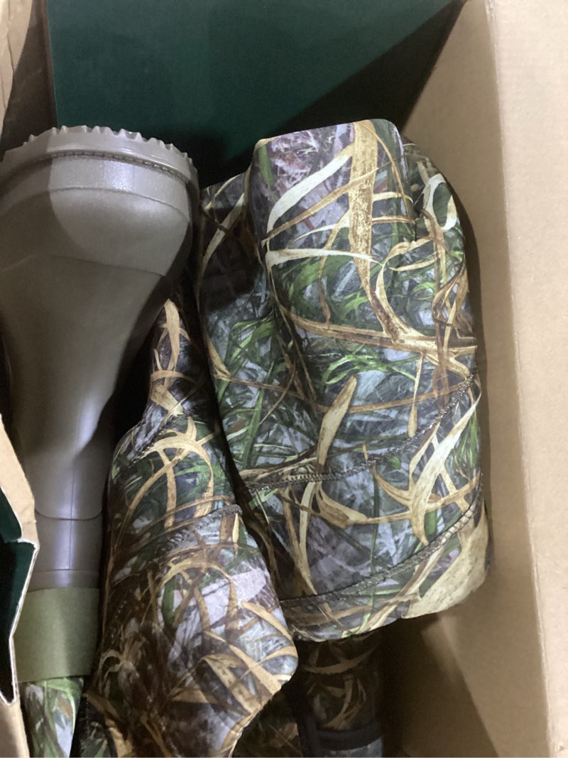 Condition photo showing Good Condition for Foxelli Chest Waders, Waterproof 4mm Neoprene Hunting & Fishing Waders for Men & Women with Boots 7 Camo