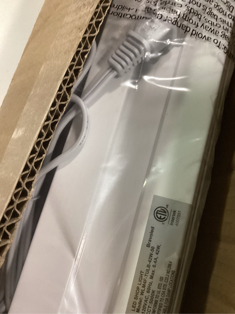 Condition photo showing Good Condition for 4FT Linkable 42W 4800LM 5000K LED Ceiling Lights for Garages, Pull Chain ON/Off, Linear Work Light Fixture with Plug, 2 Pack