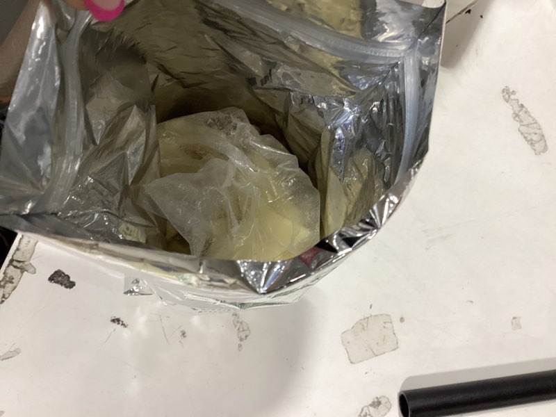 Condition photo showing Good Condition for yellow brick rd raw cocoa butter 1 lb raw cocoa butter 1 lb unrefined, non- deodorized 16 ounce (pack of 1)