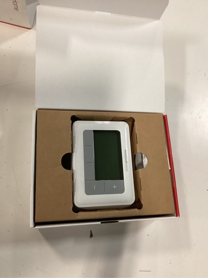 Condition photo showing Good Condition for honeywell home t5 heating and cooling touch screen programmable thermostat