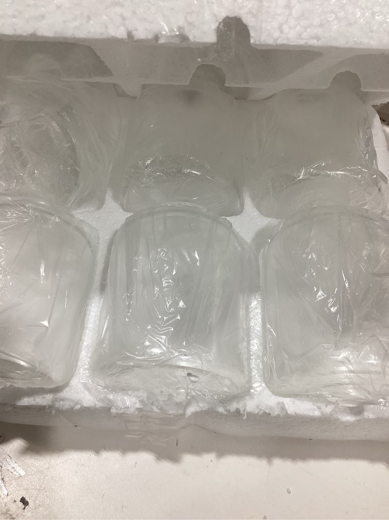 Condition photo showing New/Like New for Hewory Mini Bud Vases Set of 6: Small Glass Vases for Flowers, Modern Clear Bud Vase Bulk for Wedding Centerpieces Baby Shower Parties Rehearsal Dinner Table Decorations