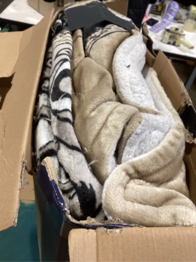 Condition photo showing Good Condition for get trend harry potter gifts heated blanket electric, queen size luxurious fleece weighted blanket, fast heating with 9 heat settings auto shut-off, 90x90in (multi harry potter, queen us) multi harry potter queen us