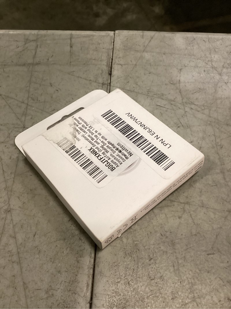 Condition photo showing New/Like New for apple airtag (2nd generation): tracker for keychain, wallet, and more; locator with sound; simple one-tap setup with iphone or ipad; key finder with up to 1.5x precision finding range 1 pack