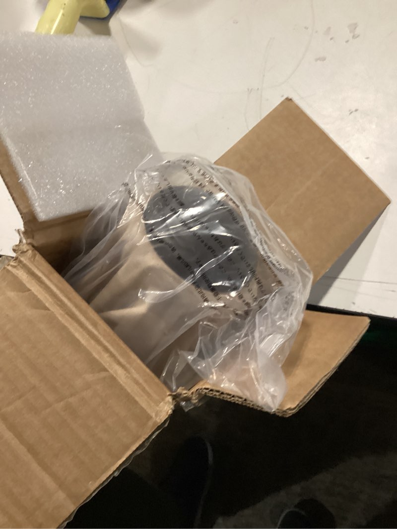 Condition photo showing New/Like New for JEAREY 9FT Outdoor Patio Umbrella Outdoor Table Umbrella with Push Button Tilt and Crank, Market Umbrella 8 Sturdy Ribs UV Protection Waterproof for Garden, Deck, Backyard, Pool (Beige) 9FT Beige