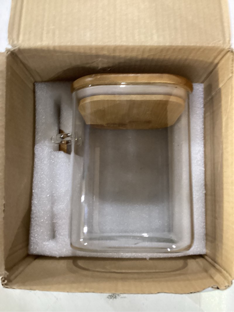 Condition photo showing Good Condition for brown sugar keeper containers, food storage jars with 4 terra cotta brown sugar savers, lids and a spoon, suitable for storing food/spices/candies/coffee beans(glass,0.9qt/30oz/850ml) gl-850ml