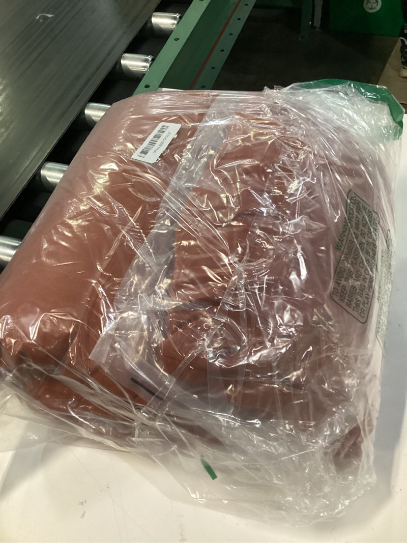 Condition photo showing Good Condition for love's cabin twin comforter set terracotta, 5 pieces twin bed in a bag, all season bedding sets with 1 comforter, 1 flat sheet, 1 fitted sheet, 1 pillowcase and 1 pillow sham twin terracotta