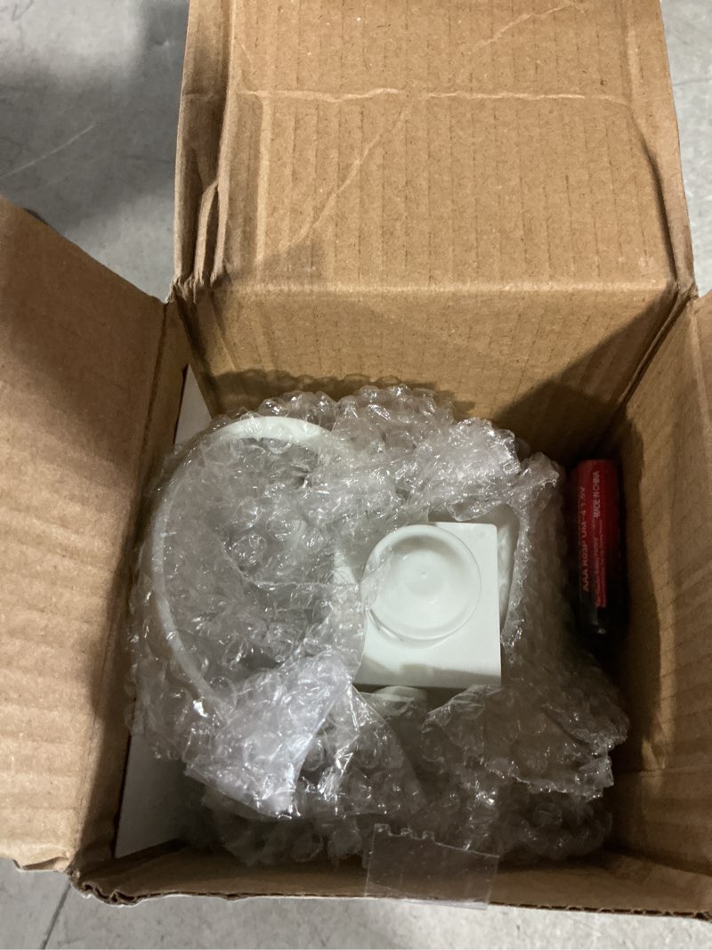 Condition photo showing Good Condition for baquler 1 pcs memorial lantern gifts with card bereavement gift for loss of loved one remembrance sympathy white handle memory lantern presents with led candle and card, battery included(exquisite)