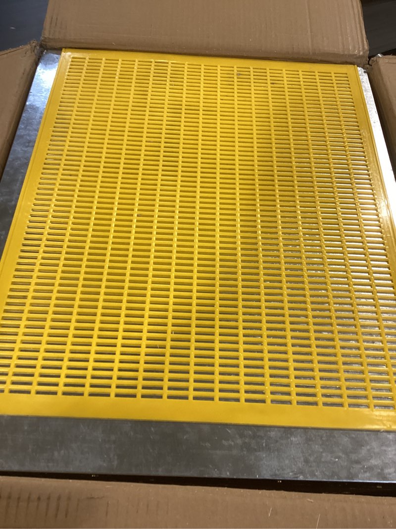 Condition photo showing Good Condition for beecastle 10-frame bee hives and supplies starter kit,beehive kit dipped in 100% beeswax,bee keeping supplies-all beginners kit includes beekeeping supplies tool set and bee suit.