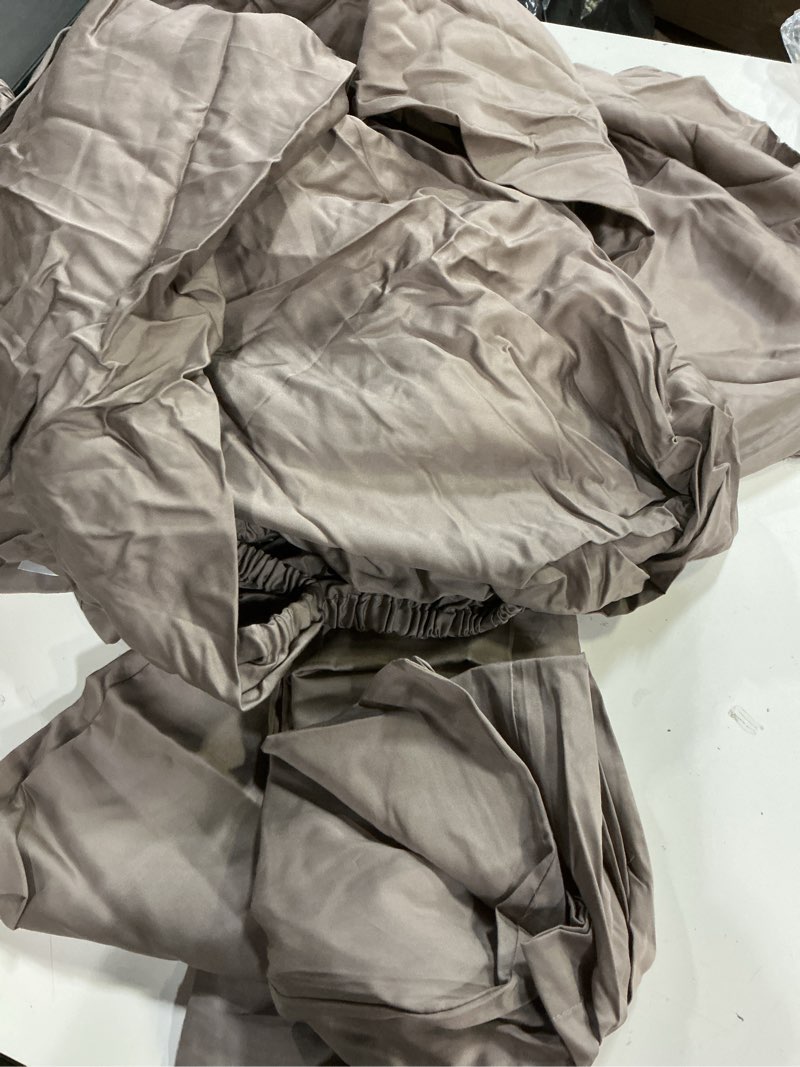 Condition photo showing Good Condition for quince, european bamboo sheet ,set of 4 pcs/king/stone
