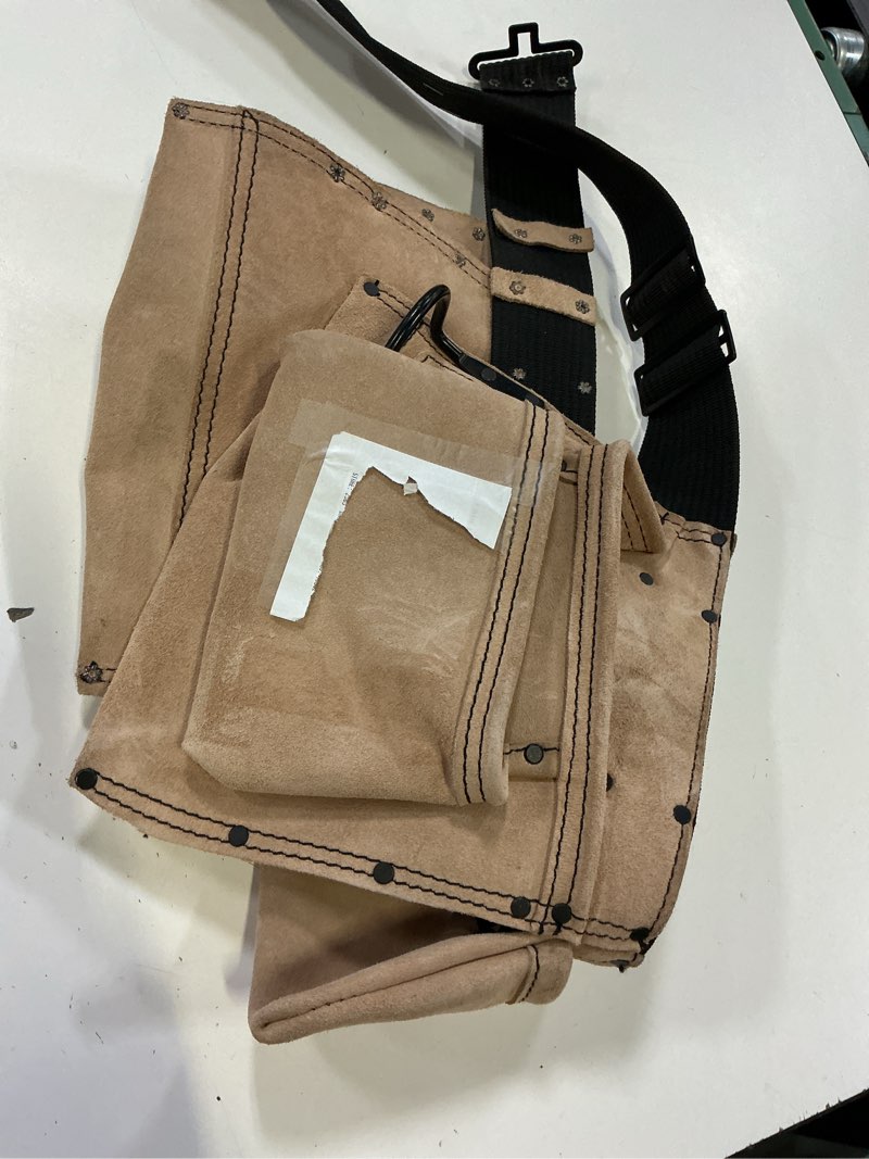 Condition photo showing As Is for kobalt carpenter leather tool apron