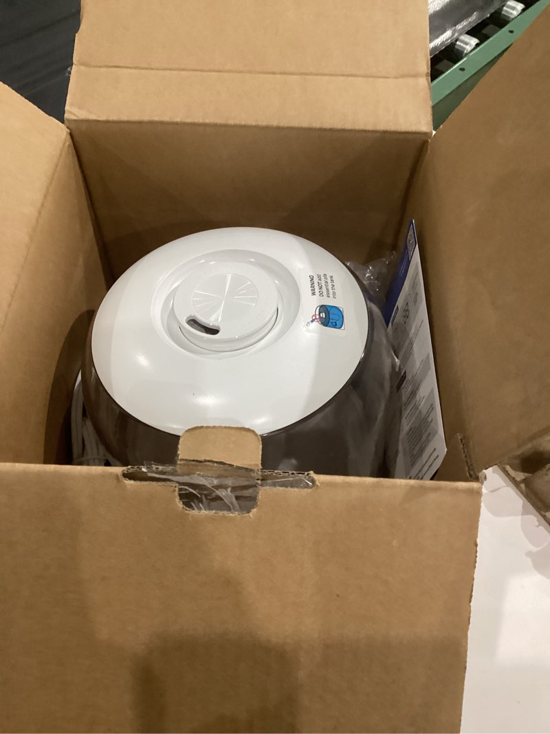 Condition photo showing Good Condition for DREO Humidifiers for Bedroom, 3L Top Fill 30H & 26dB Quiet Runtime for Large Room, Cool Mist Ultrasonic Humidifier with Humidity Sensor, Night Light for Home, Baby, Nursery, Plants, New Edition Pearl White