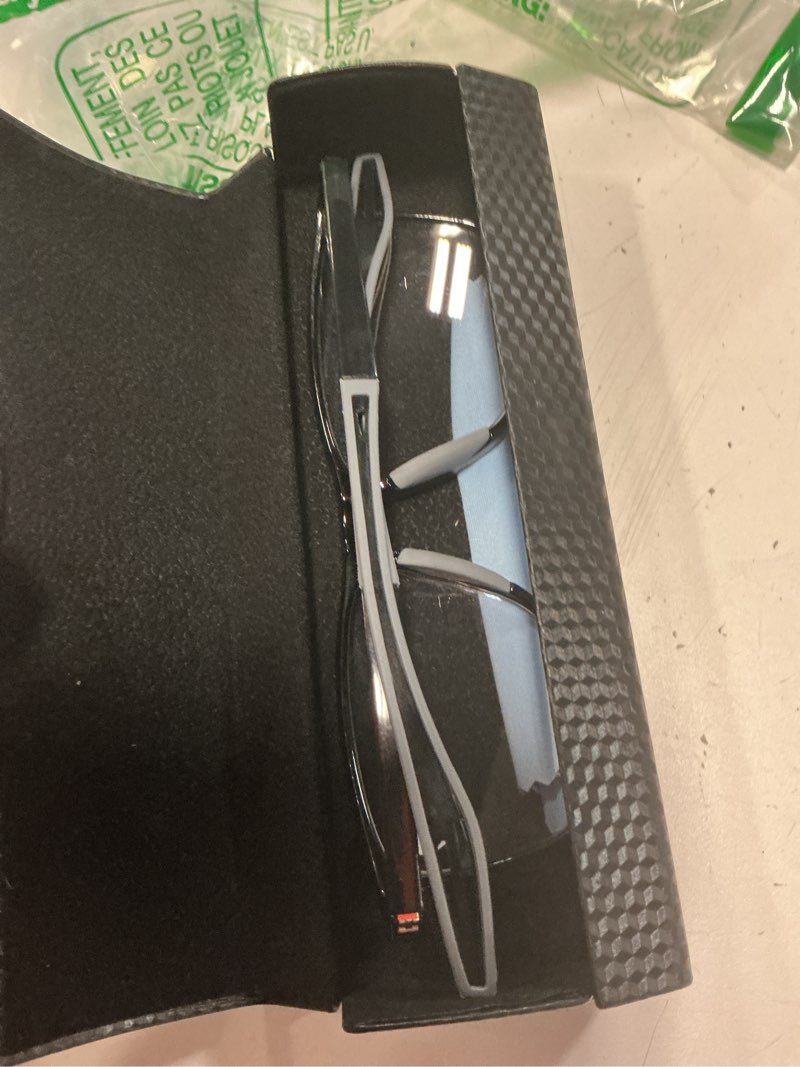Condition photo showing Good Condition for k.laver photochromic progressive multifocus reading glasses blue light blocking multifocal readers spring hinge sunglasses black 2.5 x