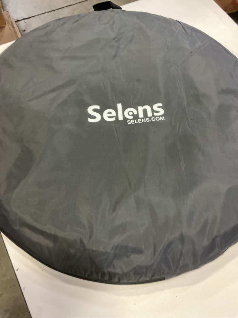 Condition photo showing Good Condition for selens collapsible backdrop 59x78.7inches pop up blue grey background with carrying bag for youtube streaming photo studio portrait photography background double sided backdrop pop up screen 2 in 1 59 x 78 inches blue grey