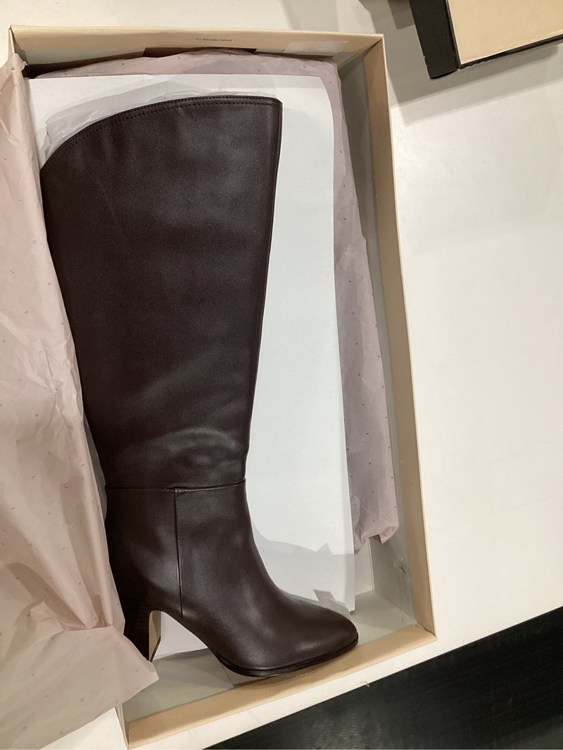 Condition photo showing Good Condition for BCBGeneration Women's Sedi Knee High Boot 7.5 Brownie