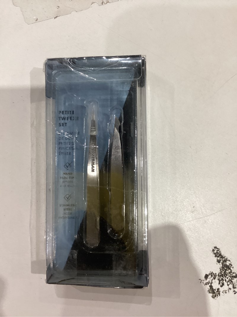 Condition photo showing New/Like New for Tweezerman Petite Tweeze Set with Travel Case - Point and Slant Tweezers, Tweezers for Travel (Black Case)