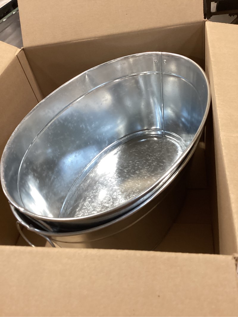 Condition photo showing Good Condition for large 6-gallon galvanized tin beverage tub, 20x14x10 inches (pack of 2)
