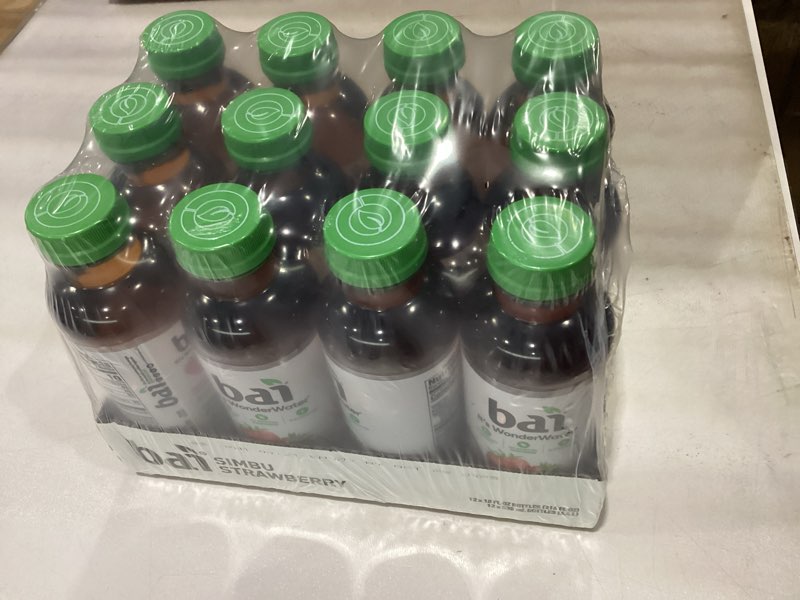Condition photo showing New/Like New for Bai Antioxidant Infused Water Beverage, Simbu Strawberry, 18 Fluid Ounce Bottle, Pack of 12 Strawberry 12 Pack