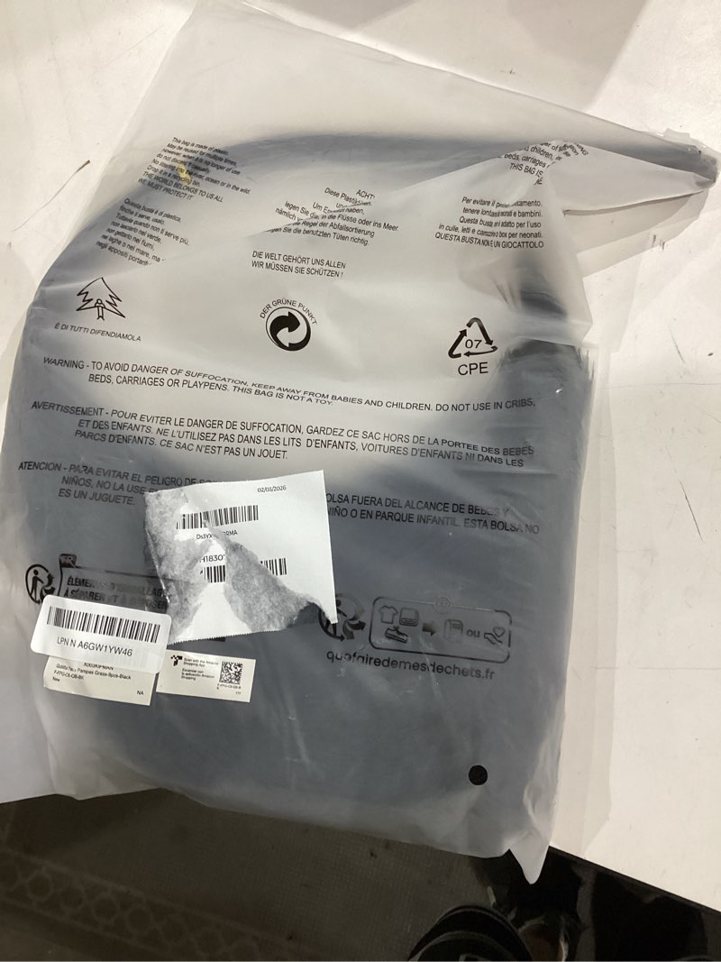 Condition photo showing New/Like New for Qubitful Black Pampas Grass, 9 PCS 37''/3.1FT Tall Fluffy Fake Pompas Floral, Large Artificial Pompous Grass Branches for Floor Vase Fillers, Boho Farmhouse Room Wedding Decor (Black)