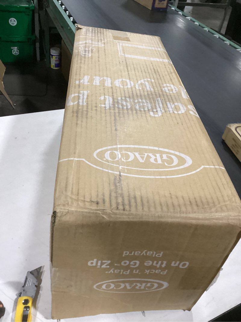 Condition photo showing New/Like New for graco on the go zip pack 'n play playard, reeves