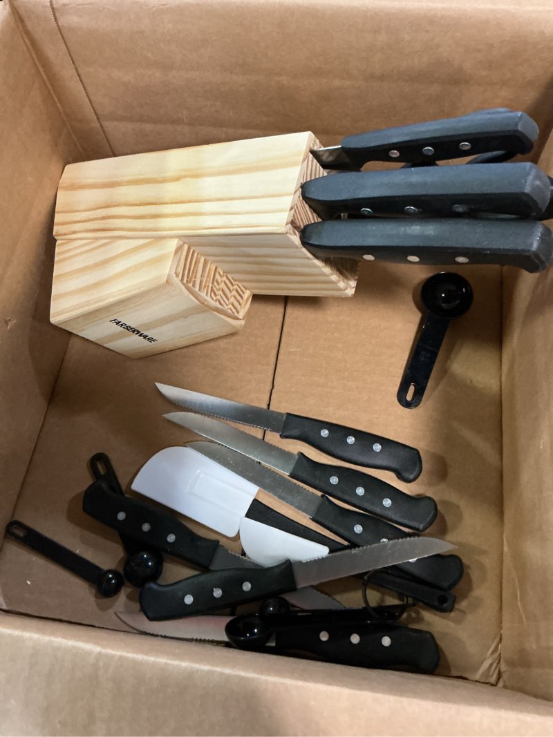 Condition photo showing Good Condition for farberware 22-piece never needs sharpening triple rivet high-carbon stainless steel knife block and kitchen tool set, black, durable and precision cutlery