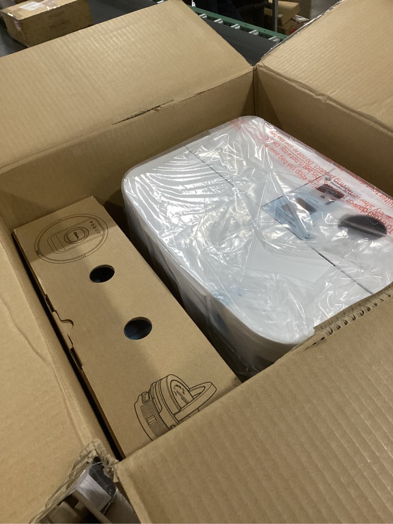 Condition photo showing Good Condition for Shark Robot Vacuum & Mop Combo, PowerDetect ThermaCharged NeverTouch Pro, Self-Emptying, Self-Refill with Heated Mop Cleaning, 60-Day Capacity, 30-Day Tank, 6 PowerDetect Technologies, White, AV2900XE