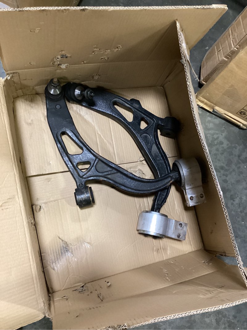 Condition photo showing As Is for 2pc k622215 & k622216 front lower control arms with ball joints compatible with ford explorer 2011-2019 police interceptor utility 2013-2019 driver and passenger side gb5z3078c gb5z3079a