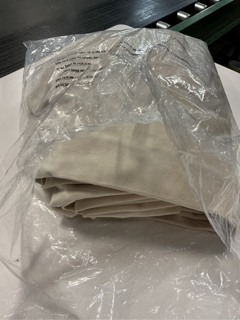 Condition photo showing Good Condition for HPD Half Price Drapes Heritage Plush Velvet Curtains 108 Inches Long Room Darkening Curtains for Bedroom & Living Room 50W x 108L, (1 Panel), Au Lait Creme