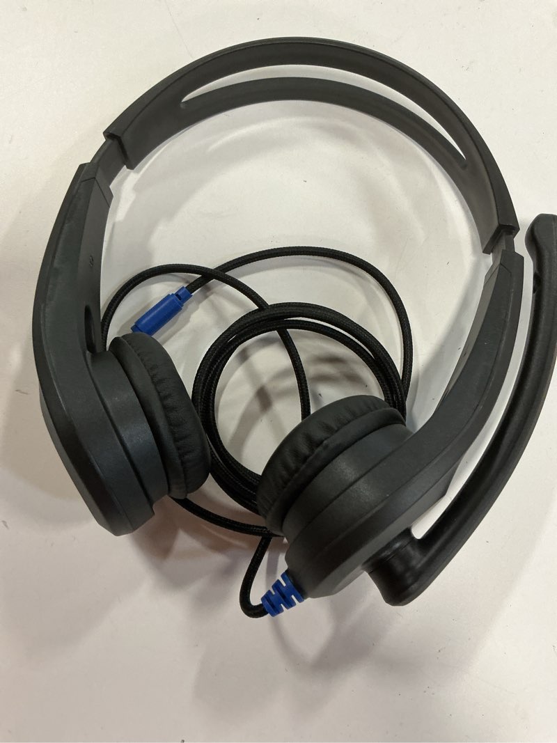 https://lotting-media.assets.bidfta.com/lotting_fab11850-6735-40ba-a2ca-8cbd08fc83c5