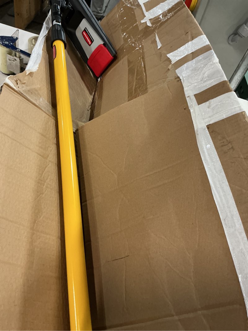 Condition photo showing Good Condition for Rubbermaid Commercial Products Microfiber Adaptable Flat Mop Kit for WaveBrake Yellow Extendable Handle for Heavy-Duty Cleaning/Hardwood/Tile/Laminated Floors in Kitchen/Lobby/Office