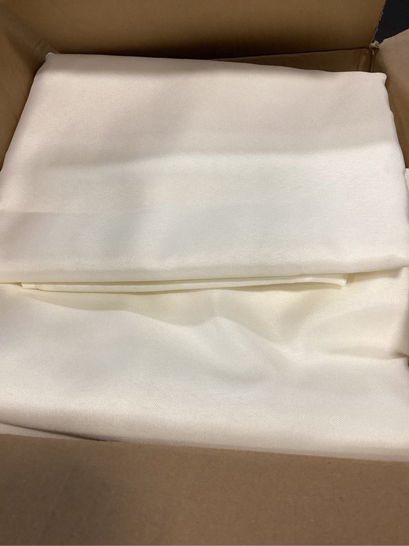 Condition photo showing New/Like New for fitable 8 pack rectangle tablecloths: stain resistant wrinkle free circle table clothes, washable reusable polyester table covers for wedding party birthday banquet reception(ivory, 60x102 inch) ivory 60x102 in, 8 pack