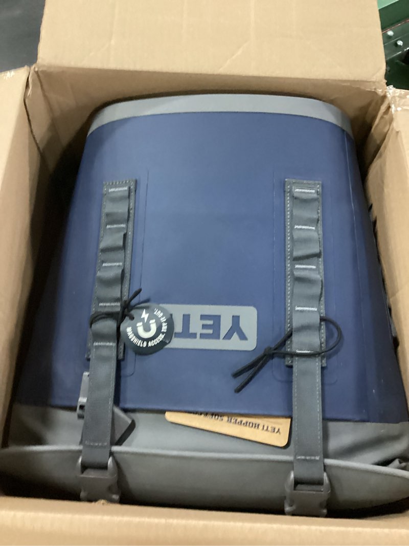 https://lotting-media.assets.bidfta.com/lotting_fabdf2d9-001d-40f3-906f-9f22d78f7702