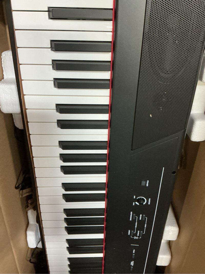 Condition photo showing Good Condition for alesis recital - 88 key digital piano keyboard with semi-weighted keys, 2x20w speakers, 5 voices, split, layer and lesson mode, fx and piano lessons black piano only