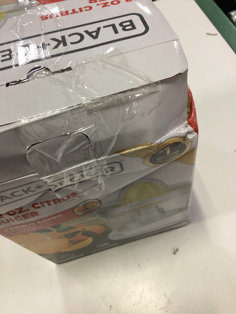 Condition photo showing As Is for black+decker 32oz citrus juicer, white, cj625 (b001eu9vsm)