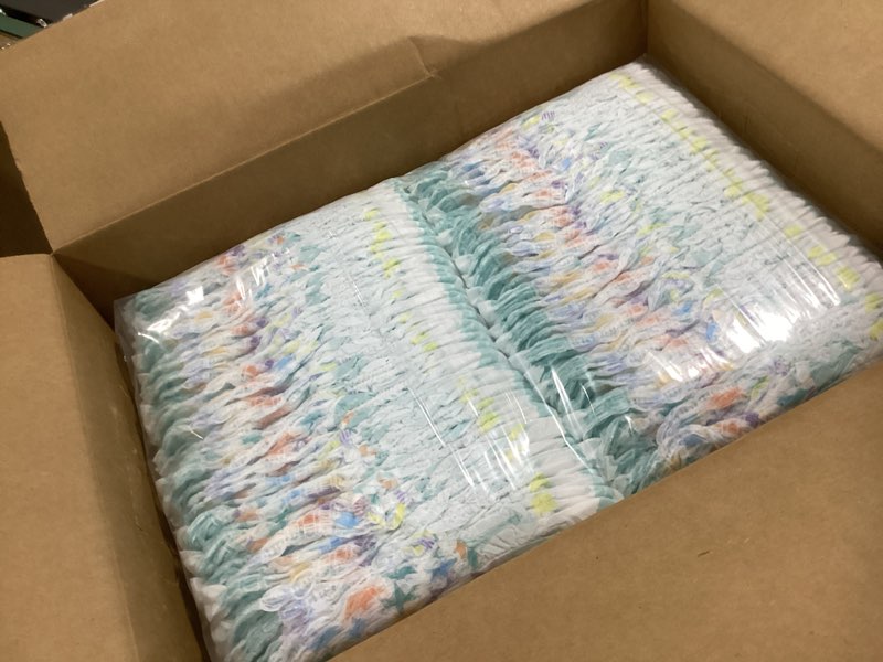 Condition photo showing New/Like New for pampers training pants - easy ups boys & girls bluey - size 2t-3t, 140 count, children's potty underwear (packaging may vary) 2t-3t 140