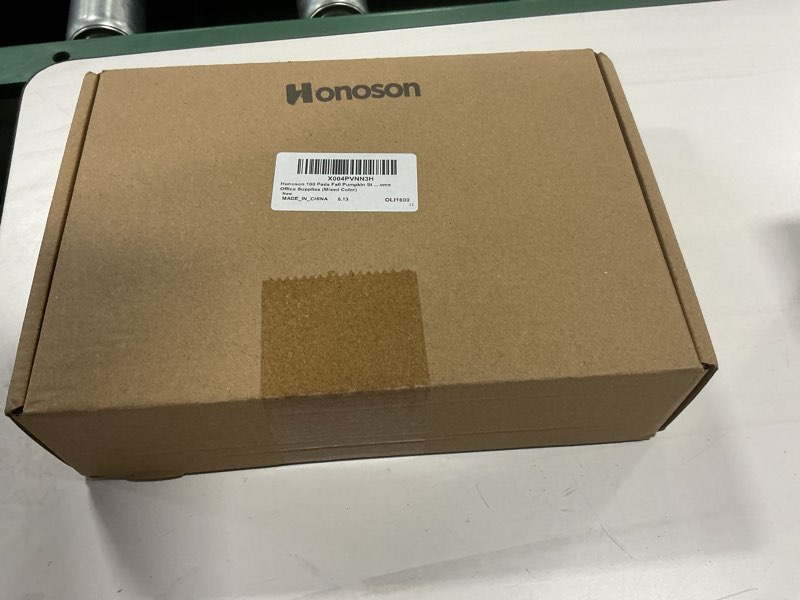 Condition photo showing New/Like New for Honoson 100 Pads Fall Pumpkin Sticky Notes Autumn Thanksgiving Office Supplies Self Adhesive Notepads 3 x 3.4 Inch Orange Cute Memo Pads for School Home Office Supplies(Mixed Color)