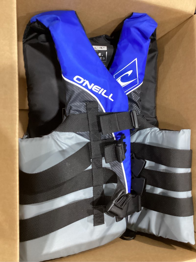 Condition photo showing Good Condition for O'Neill Men's Superlite USCG Life Vest Black/Black/Smoke:White Small O'Neill Men's Superlite USCG Life Vest