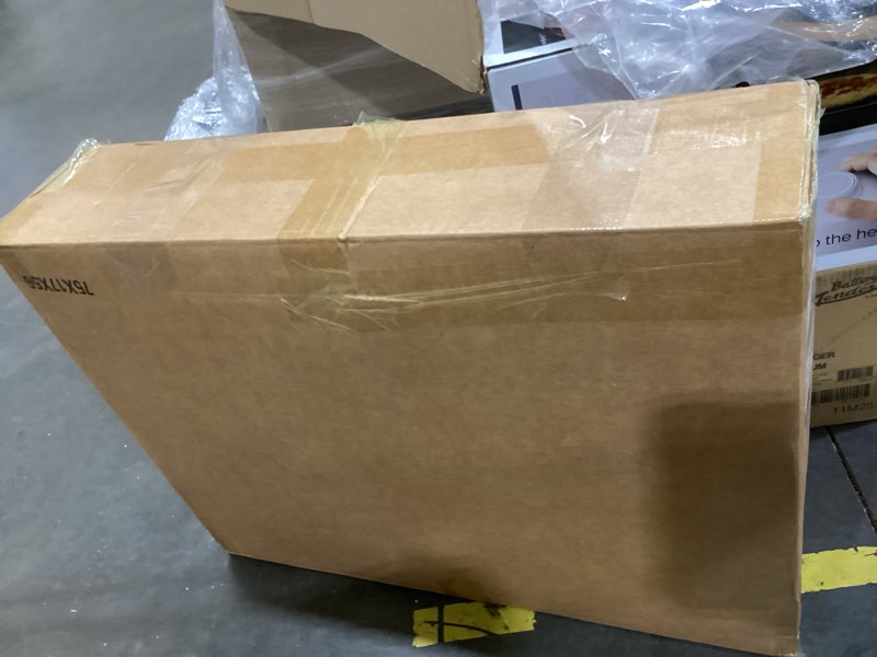 Condition photo showing Good Condition for auto all weather floor mat