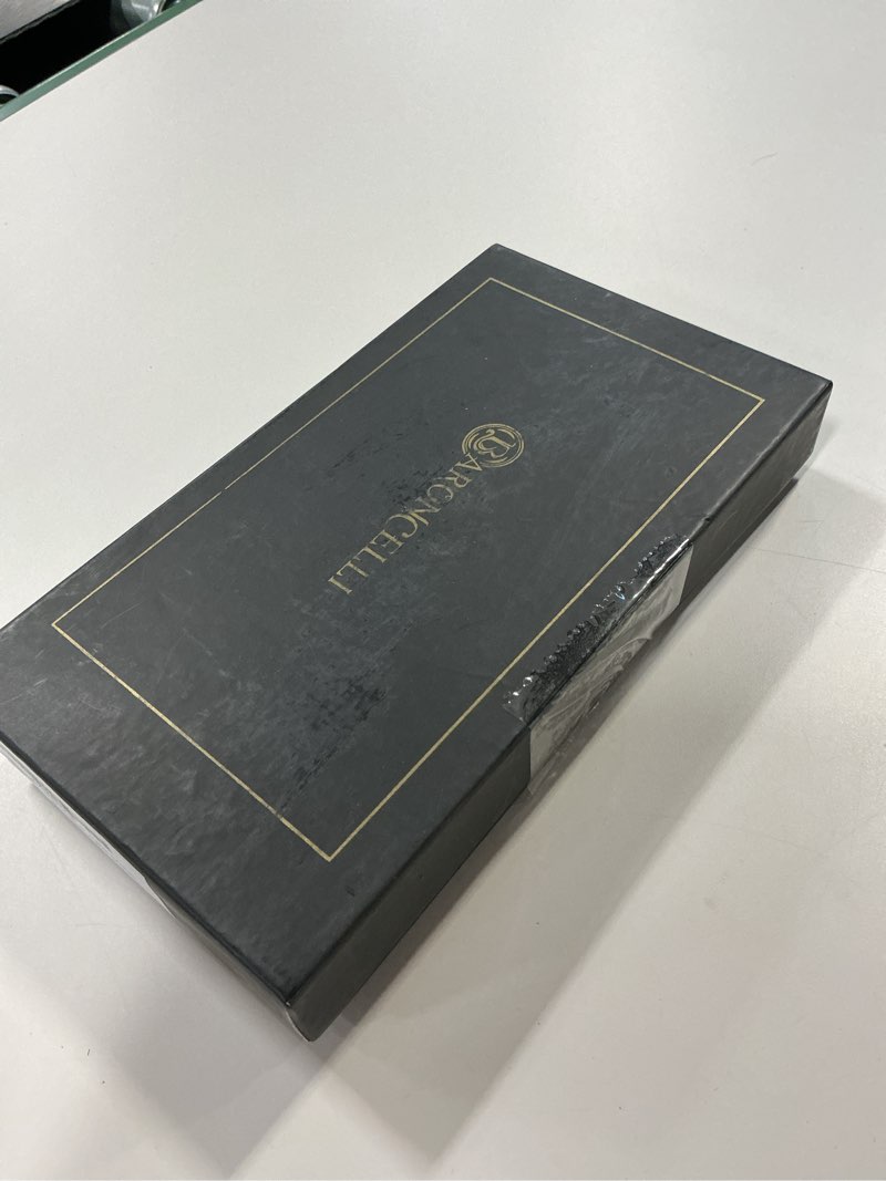https://lotting-media.assets.bidfta.com/lotting_fb0bbd5a-1f4d-44ce-b61b-de96213afc67