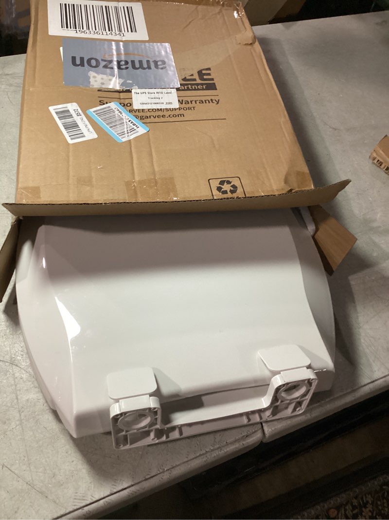 Condition photo showing Good Condition for Bemis Residential Molded Wood Toilet Seats White