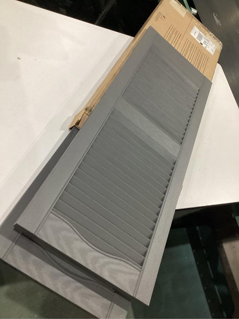 https://lotting-media.assets.bidfta.com/lotting_fb1930f7-c2da-442f-87d8-4e275a2168c8