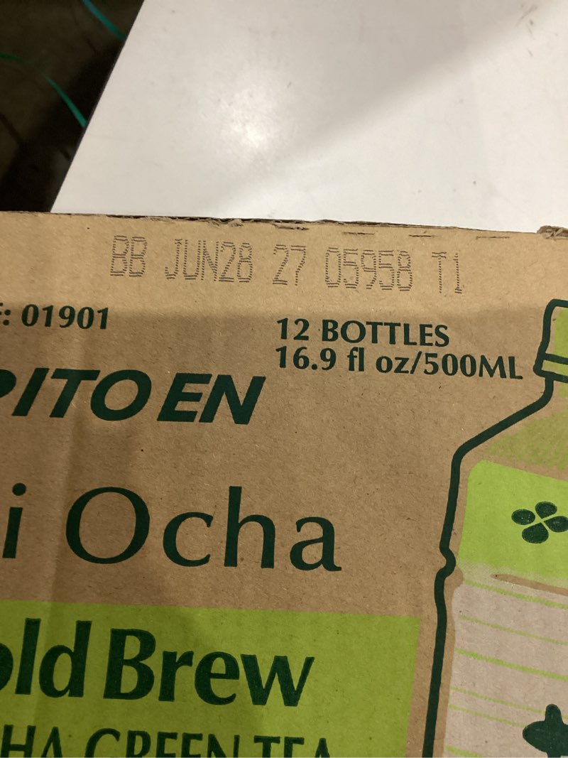 Condition photo showing Good Condition for ito en oi ocha té verde matcha sin azúcar, botella de 16.9 onzas (paquete de 12), sin azúcar