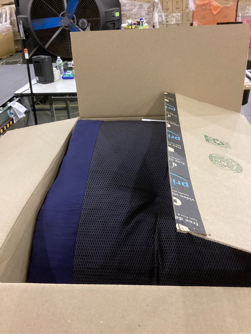 Condition photo showing As Is for Wellsin Indoor/Outdoor Bench Cushion, Waterproof Patio Bench Seat Cushion with Non-Slip Bottom, Tufted Bench Cushions for Indoor/Outdoor Furniture, 48x16x4 inch, Navy Navy 48x16 Inch (Pack of 1)