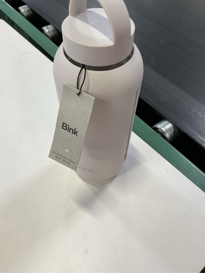 Condition photo showing New/Like New for bink 36oz day water bottle carry cap stone